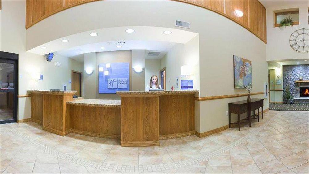 Express & By Ihg