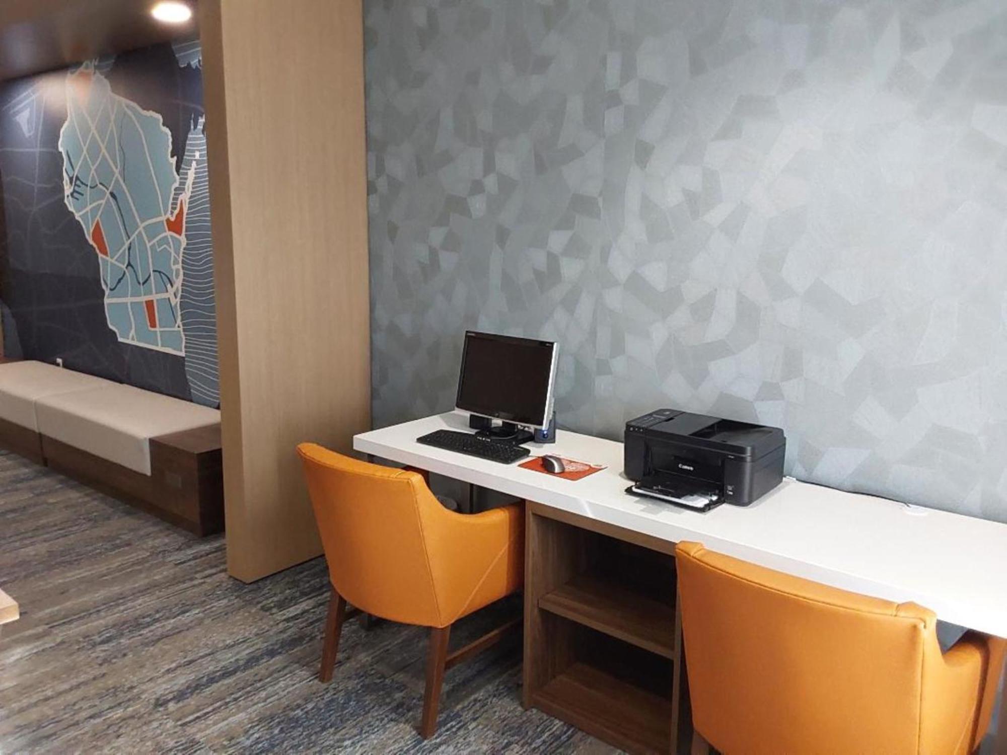 Express & By Ihg