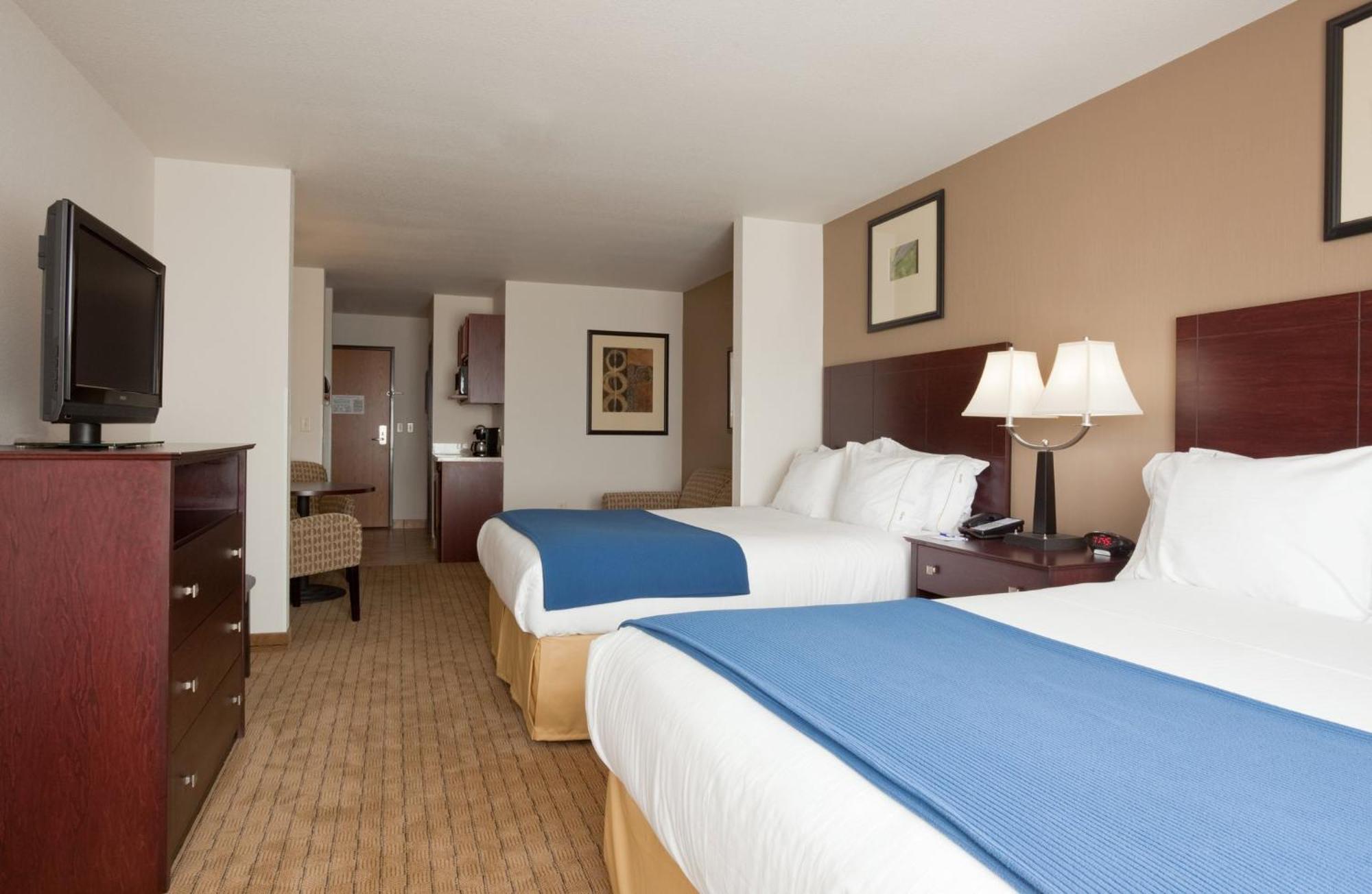 Hotel Express & By Ihg