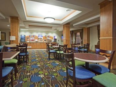 Hotel Express & By Ihg Antigo